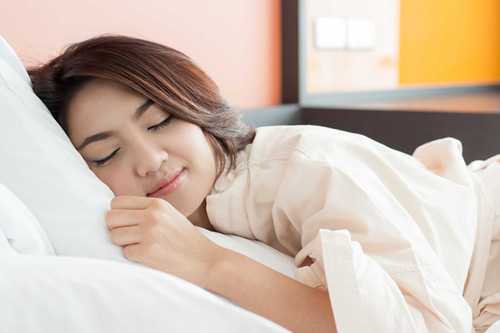 Giấc ngủ ngon đóng vai trò vô cùng quan trọng với sức khỏe của bạn